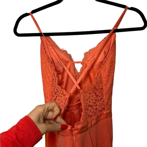 Bebe Coral Lace Dress - Picture 5 of 6